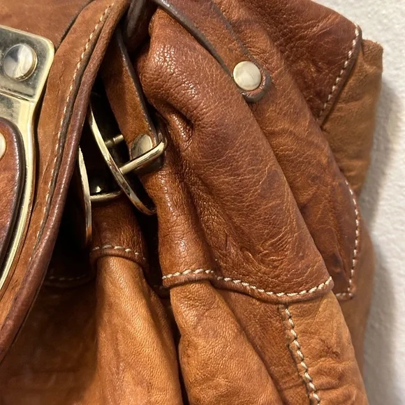 HOGAN Dist. COGNAC Imp. Crinkled LTR Handbag-Pre Owned Vintage**** - Picture 6 of 16